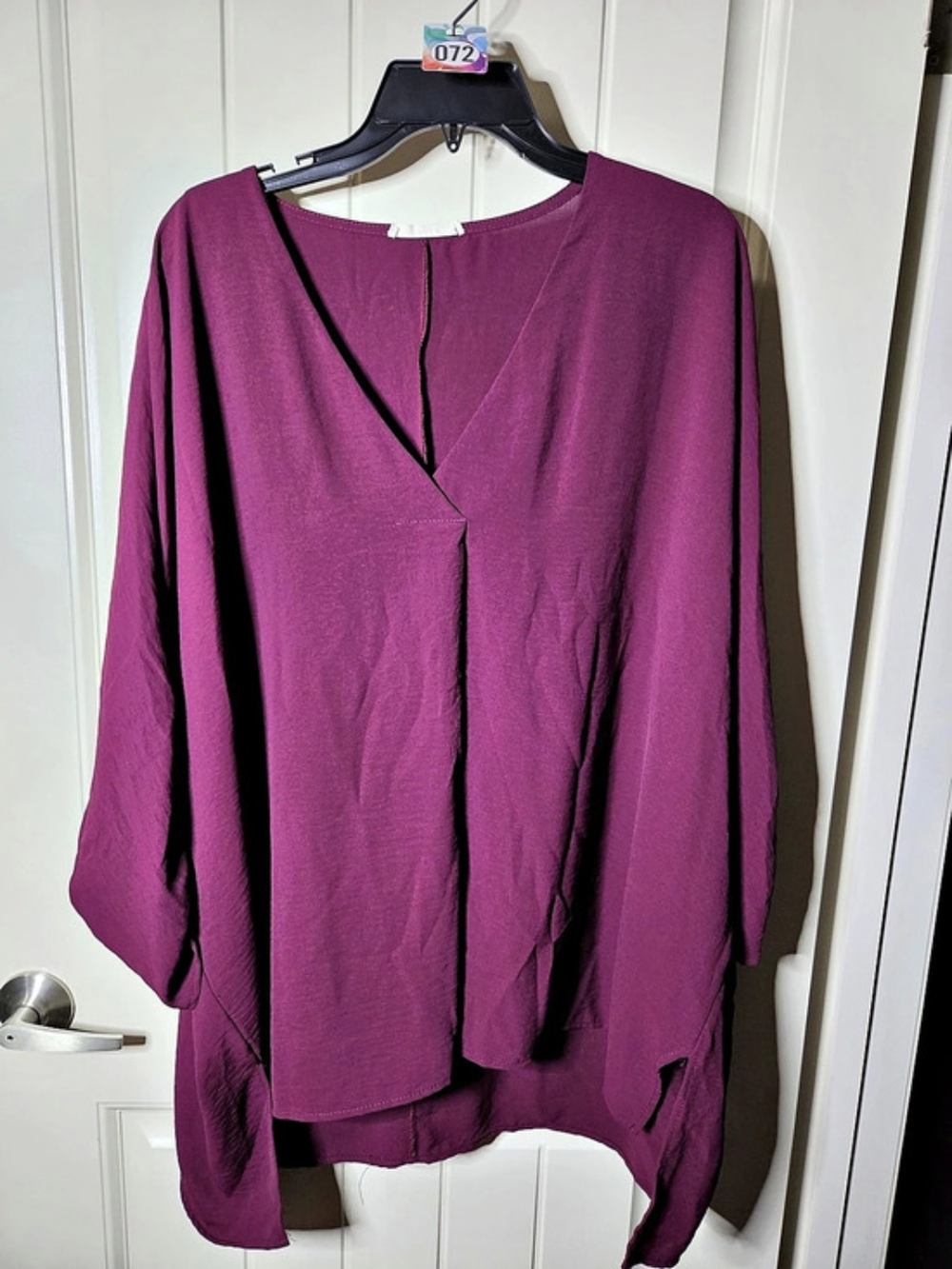 entro Solid V-Neck Top Purple XL